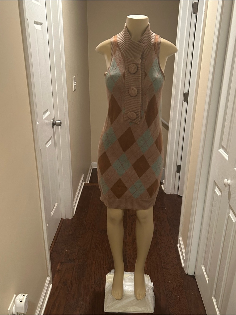Sleeveless Argyle Knit Sweater Dress in Taupe and Light Blue
